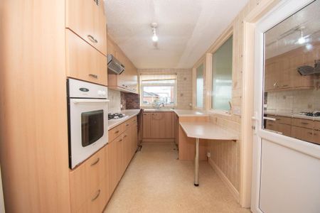 1 bedroom maisonette to rent - Photo 3