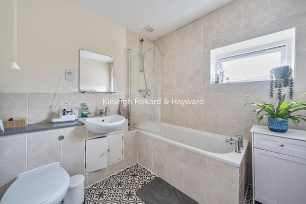 2 bedroom property to rent - Photo 1