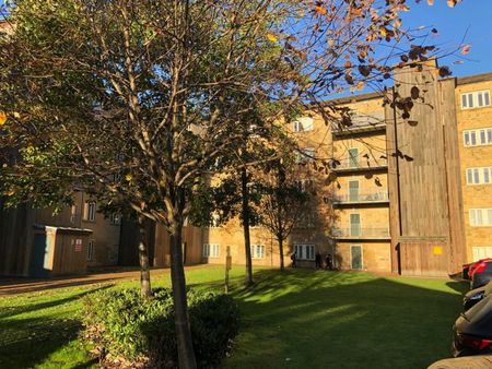 1 Bed Flat, Buslingthorpe Lane, LS7 - Photo 3
