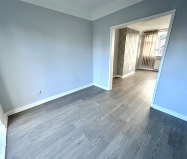 Prenton Village Road, Prenton - Photo 1