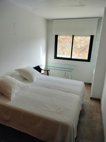 Apartment - Murcia (Principe de Asturias) - Photo 3