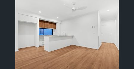 "A contemporary new build in a prime Wyndham Vale location." - Photo 2