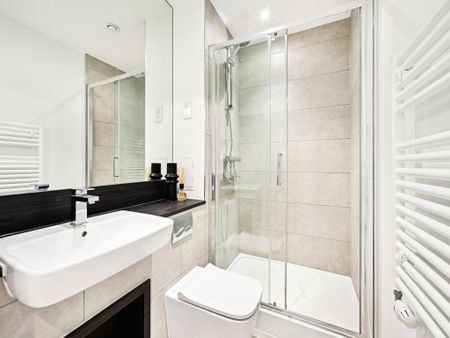 2 bedroom maisonette to rent - Photo 5