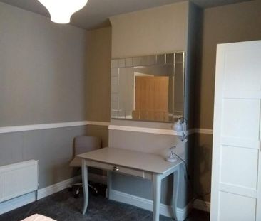 2 bedroom private hall to rent - Photo 6