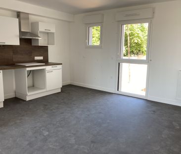 Location Appartement 3 pièces 68m² CAEN 14000 - Photo 6