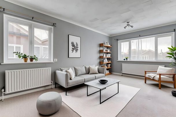 3 bedroom semi-detached bungalow to rent - Photo 1