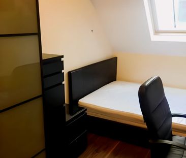 5 Bed 2 Bath - Photo 1