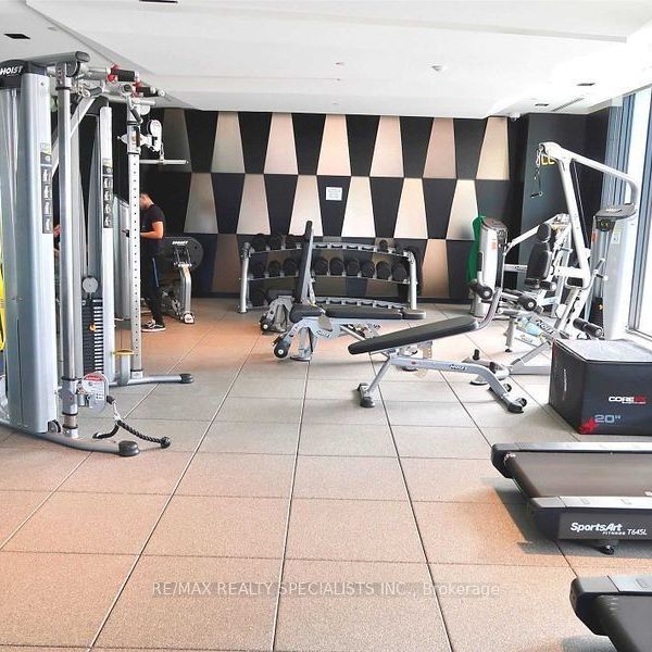 For Lease - 8 Eglinton Avenue Unit# 1203, Toronto, Ontario - Photo 1