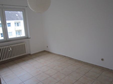 M 18 SCHWANEWEDE - 3 Zimmerwohnung im 2. Obergeschoss mit einem Balkon- nur an berufstätige- - Photo 3