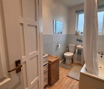 2 bedroom maisonette to rent - Photo 5