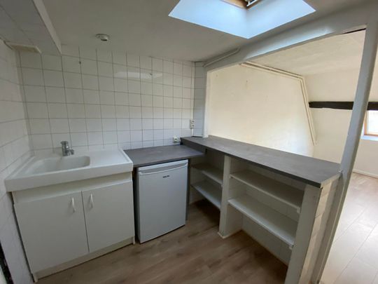 Location Appartement 1 pièce 17m² - Photo 1