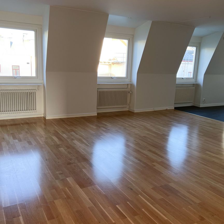 Kyrkogatan 20 (3 rok), Sundsvall - Photo 1