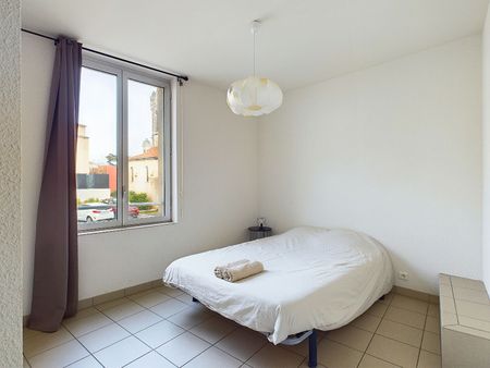 Location appartement 3 pièces, 61.00m², Valence - Photo 3