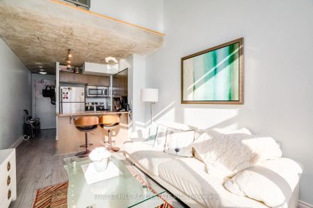 255 Richmond Street E #824 - Photo 5