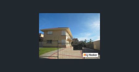 Beautiful Beachside Location - Photo 4