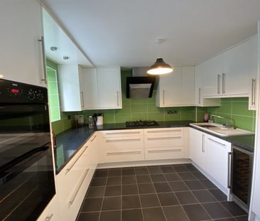 Alderman Close, Beeston, NG9 2RH - Photo 4