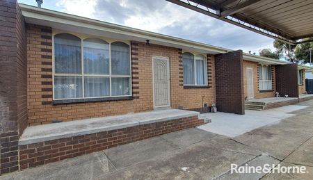 Unit in Perfect Condition - Photo 4
