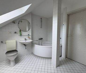 Möblierte Einraumwohnung in einer schönen Altbauvilla in Meerane - Photo 4