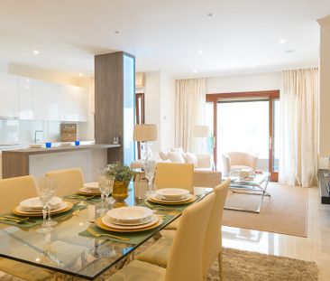 Apartment in The Golden Mile, Costa del Sol - Photo 1