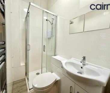 3 bedroom flat to rent - Photo 3