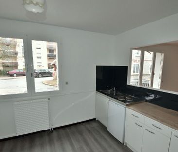 Location Appartement 2 pièces 51m² - Photo 6