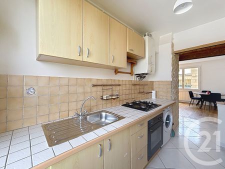 Location Appartement 3 pièces 52m² MELUN 77000 - Photo 2