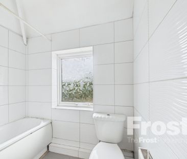 Vernon Road, Feltham,TW13 - Photo 2