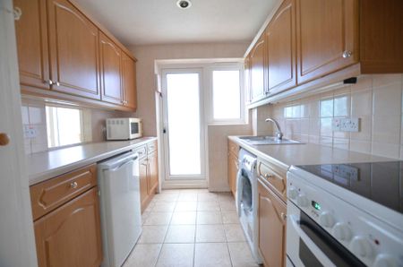 Kestrel Close, East Wittering - Photo 5