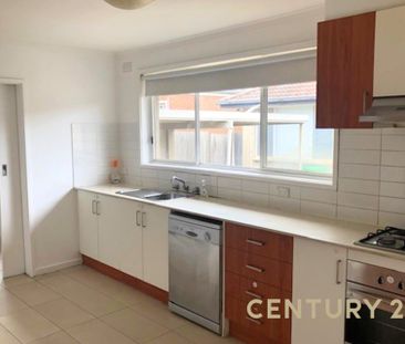 Easy Living in a Convenient Springvale South Location - Photo 1