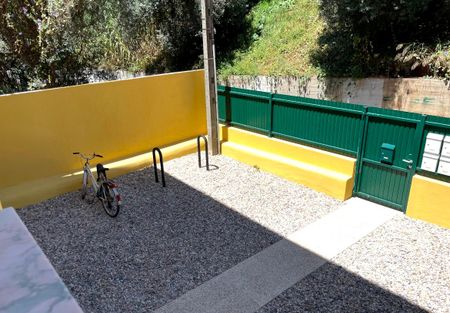 Arrendamento T2 Campolide - Photo 3