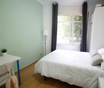 Carrer del Cinca, Barcelona, Catalonia 08030 - Photo 1