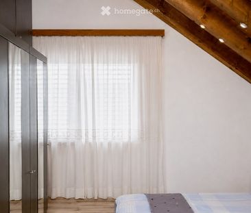 Helle 3½-Zimmer-Dachwohnung mit Balkon und Cheminée in Lachen SZ - Foto 5