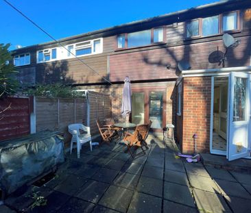 Briscoe Road, Pitsea, Basildon - Photo 3