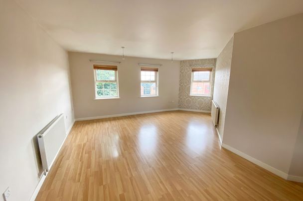 129 Kirkby View, S12 - Photo 1