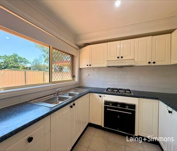 Two-bedroom townhouse in quiet location - Photo 4