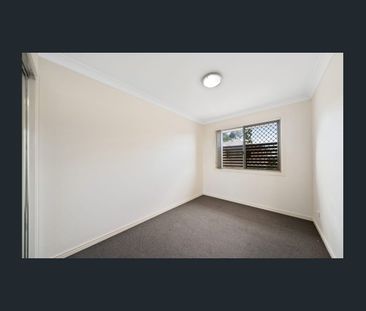 3/44 Norman Dr, Chermside, Qld 4032 - Photo 3