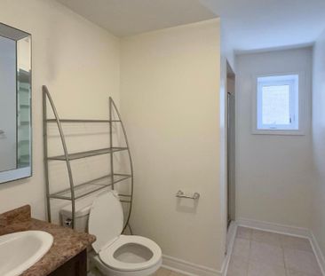 For Lease - 237 Frederick Curran Lane, Newmarket, Ontario - Photo 6