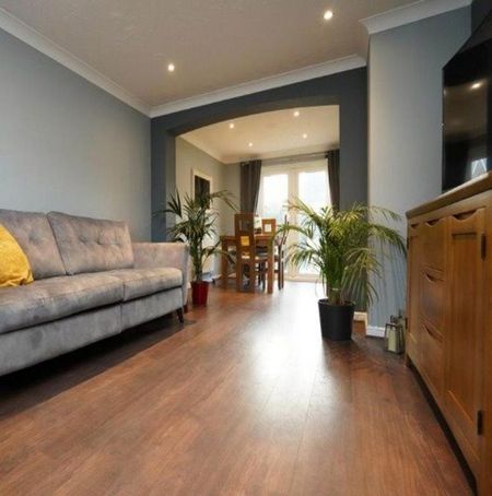 3 bedroom house to rent - Photo 2