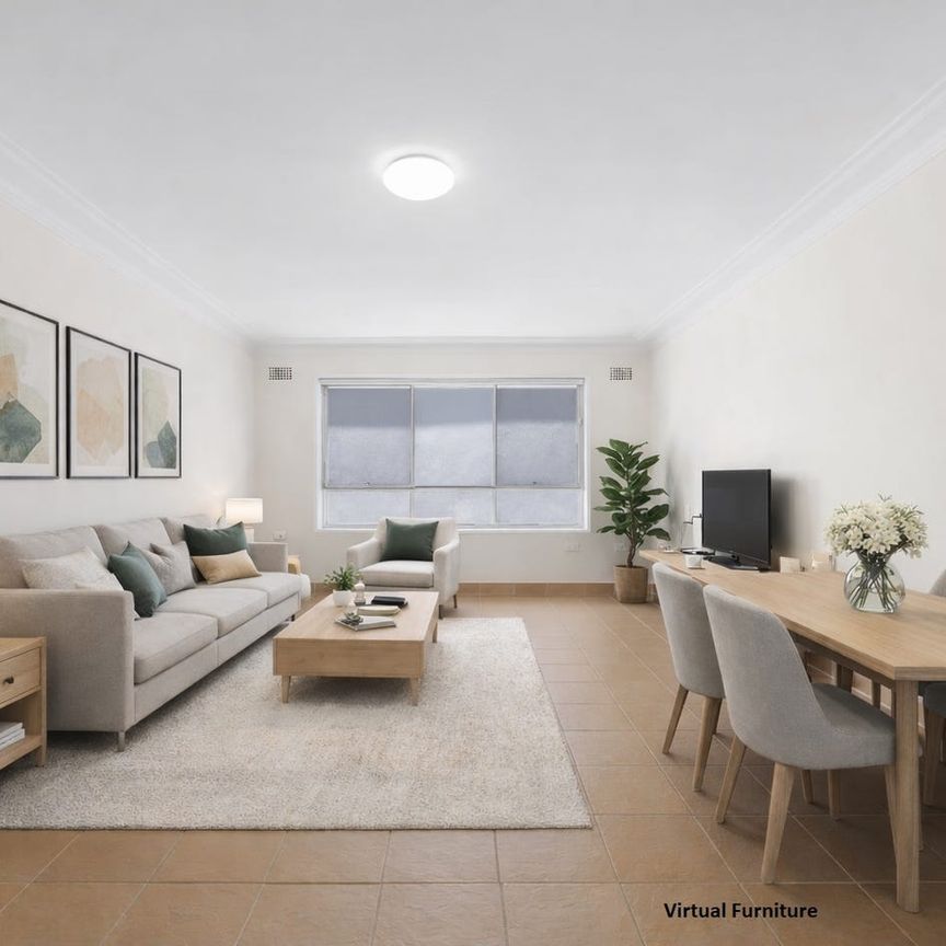 Bright & Spacious 2-Bedroom Unit in Prime Ashfield Location - Photo 1