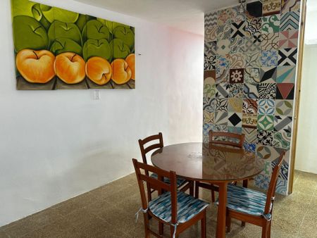 Casa semi-amueblada, de una planta, cerca de Altabrisa. - Foto 5