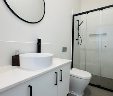 Modern Townhouse Living in Cranbourne - Photo 2