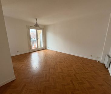 T2 de 39.92 m², rue Jeanne Maillote – Centre de Lille réf G606-84 - Photo 4