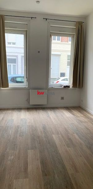 Location Appartement 1 pièce 20m² ARMENTIERES 59280 - Photo 1