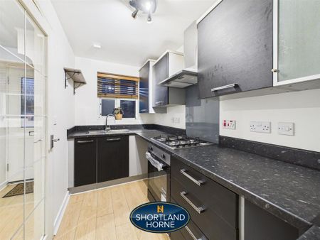 2 bedroom terraced house to rent - Photo 5