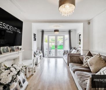 5 bedroom semi-detached house to rent - Photo 4