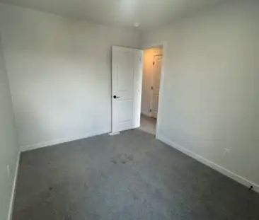 8632 181 Ave NW Main | 8632 181 Avenue Northwest, Edmonton - Photo 1