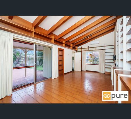 53 Alexander Road, Dalkeith, WA 6009 - Photo 2