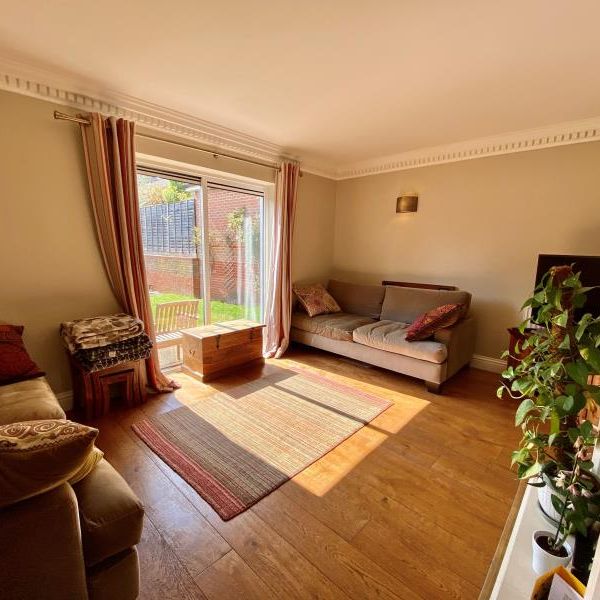 Bendeng Close, Fleet, Hampshire, GU51 - Photo 1