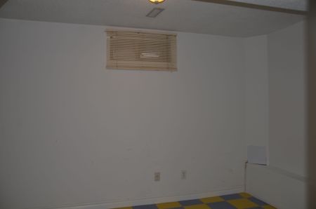 For Lease - 283 Port Royal Trail, Toronto, Ontario - Photo 5