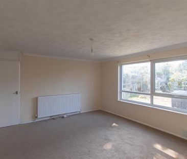 3 bedroom end of terrace house to rent - Photo 5